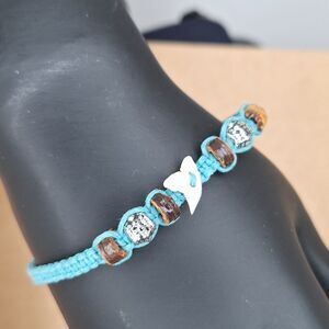 Turquoise Shark Tooth Beaded Bracelet